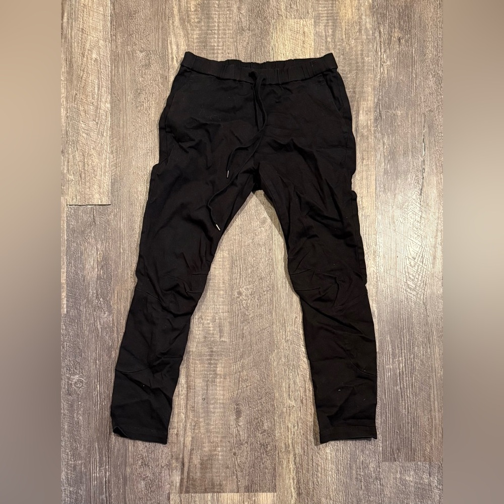 Attachment sight drop crotch black pants/joggers